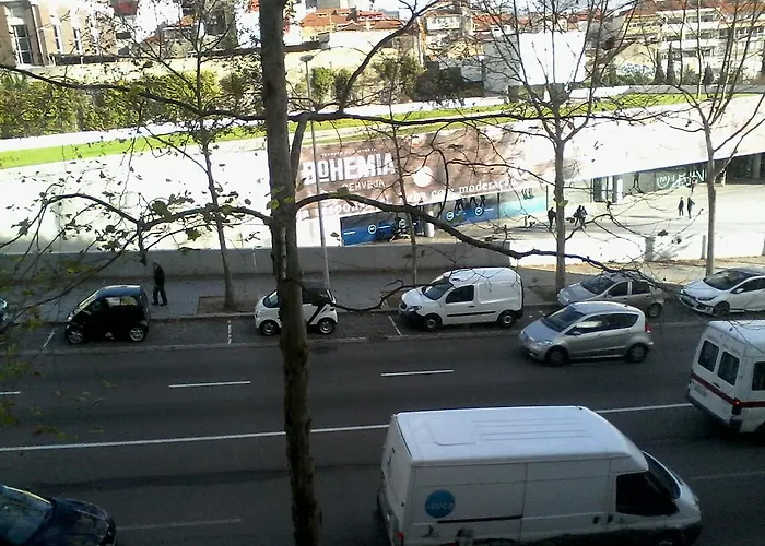 Metro-apartment Rnal Nº35375 Al-chamada A Rede Móvel Nacional