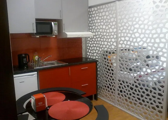 Metro-apartment Rnal Nº35375 Al-chamada A Rede Móvel Nacional