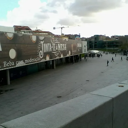 Daire Metro-Apartment Rnal Nº35375 Al-Chamada Para A Rede Movel Nacional