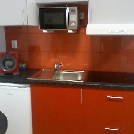 Metro-apartment Rnal Nº35375 Al-chamada A Rede Movel Nacional * Порту